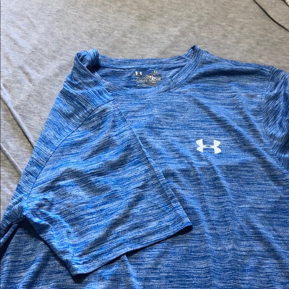 UA T - Picture 2 of 3